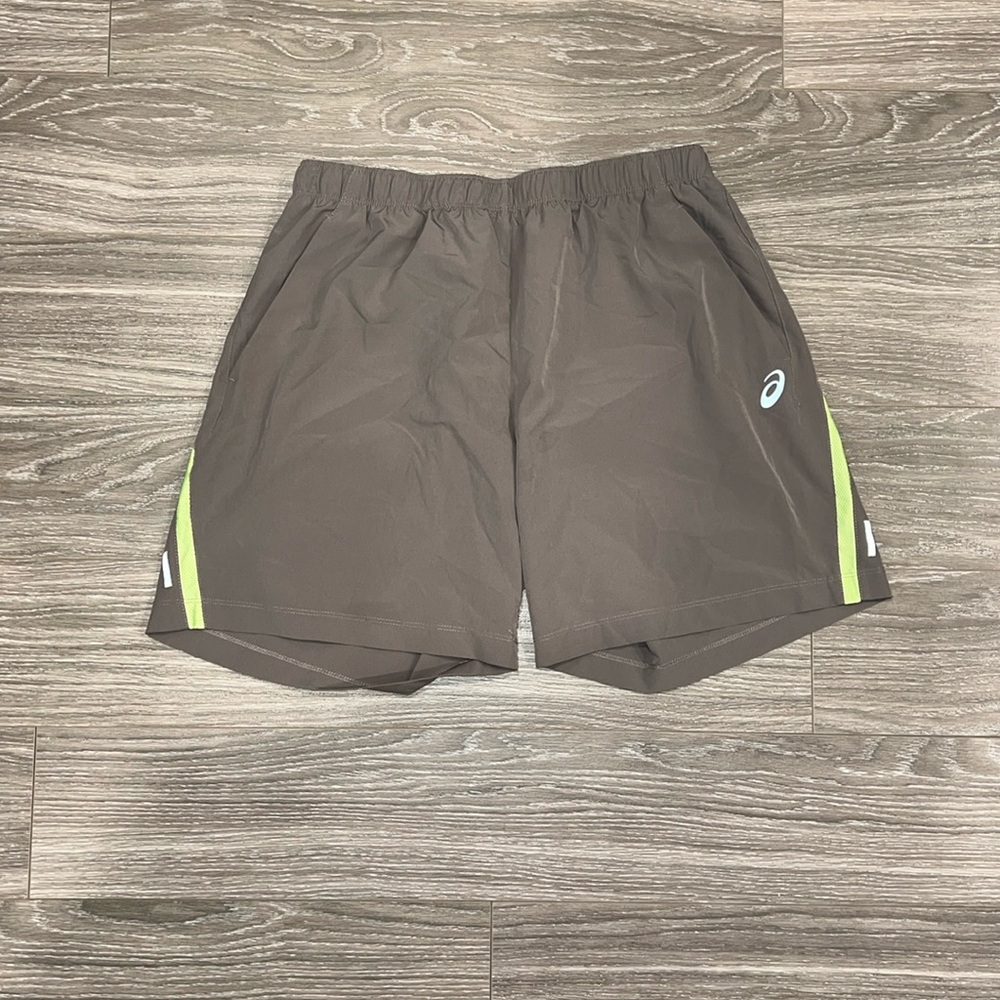 Asics running shorts. Size L. EUC